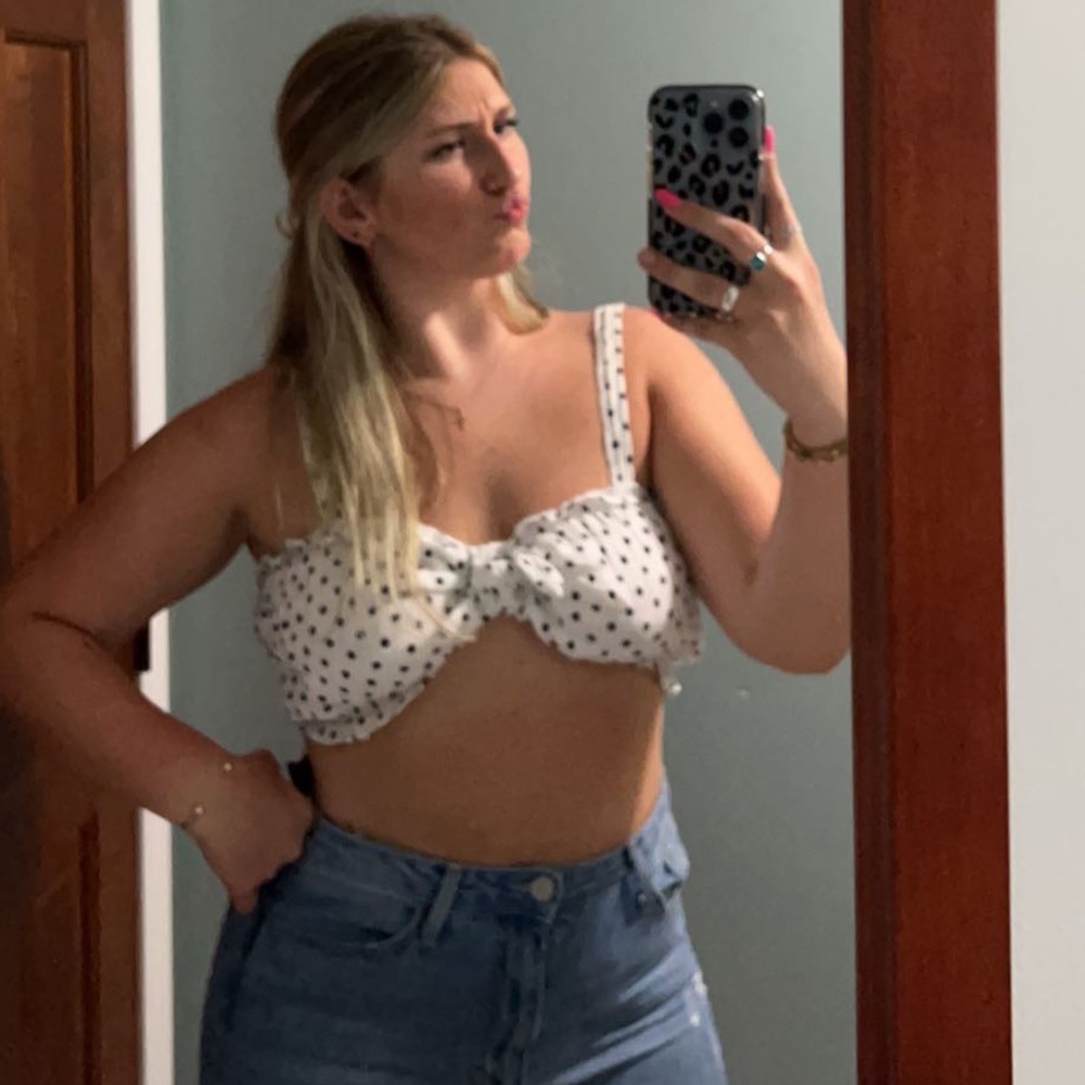 HYFVE polka dot cropped tank top. Size Large.